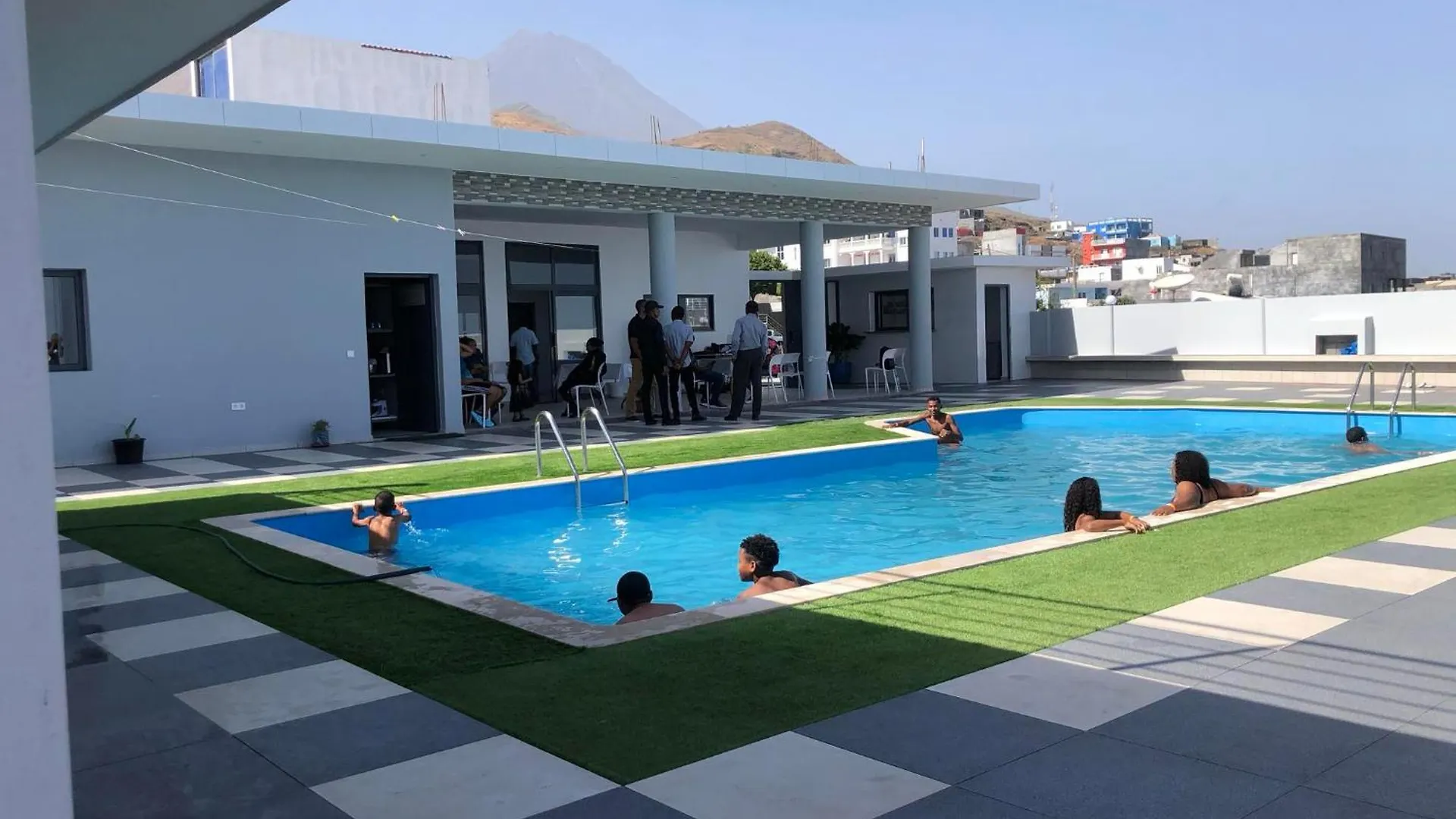 Edificio Cosec Hotel Cova Figueira 0*,  Cape Verde